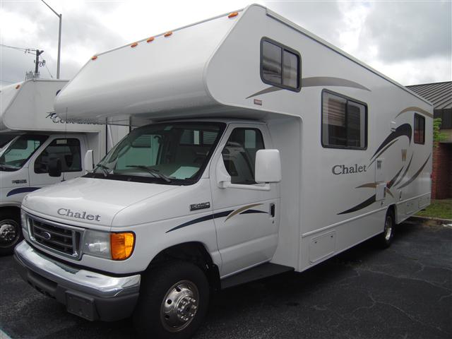 Used 2008 Winnebago Chalet 29TR Class C For Sale